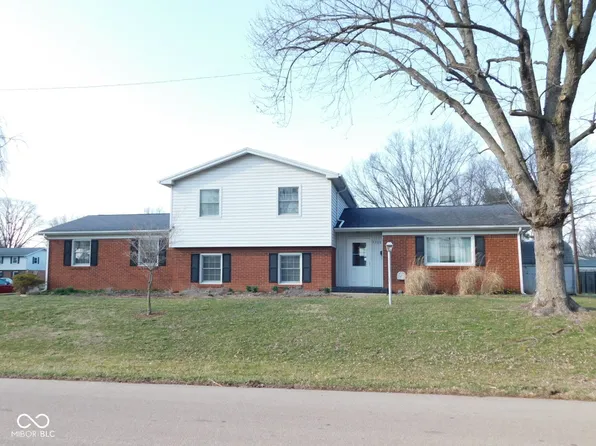 3300 Heritage Rd, Columbus, IN 47203