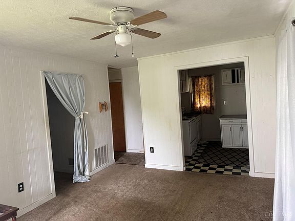 2nd image of 335 Hudson Ave