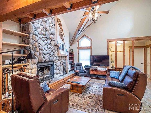 2nd image of 1001 Aspen Grove Cir