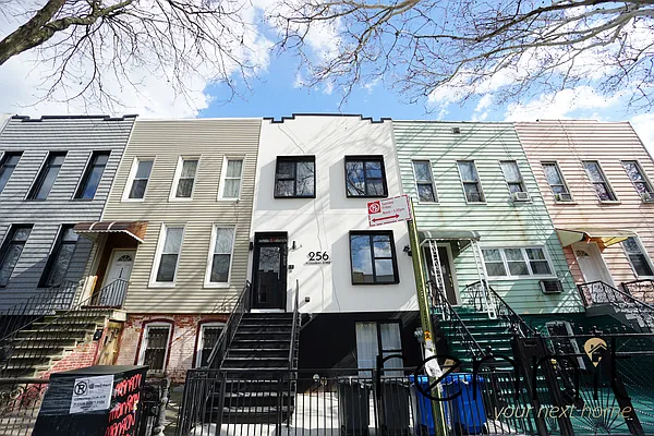 Rented by Rennit Inc. | media 24