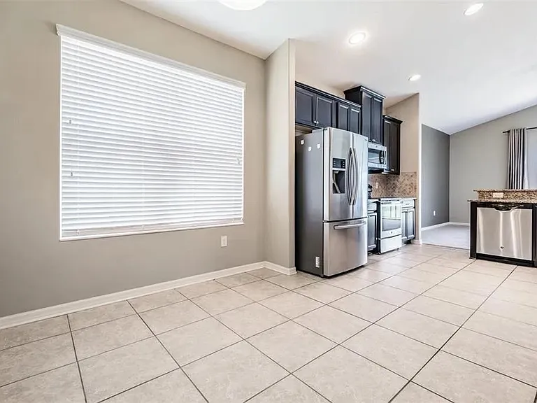 7207 Nightshade Dr — Photo 13