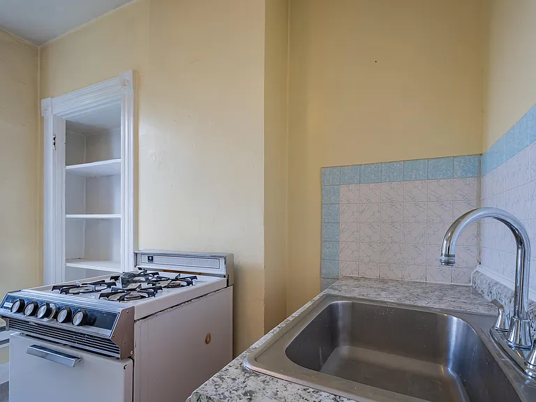 5119 Carnegie St #2 — Photo 12