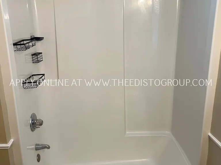 642 Medway Dr — Photo 8