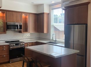 1425 SE 24th Ave #2B, Portland, OR 97214