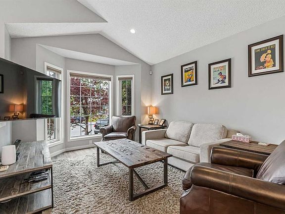 5th image of 230 NW Mount Lorette Pl SE