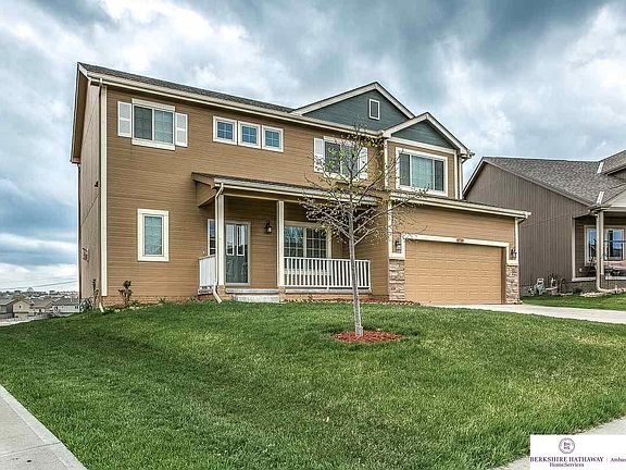 2nd image of 4714 N 167th Ave