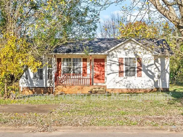 609 Artic Ave, Oak Grove, KY 42262