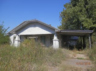 430 W Harrison St, Maud, OK 74854