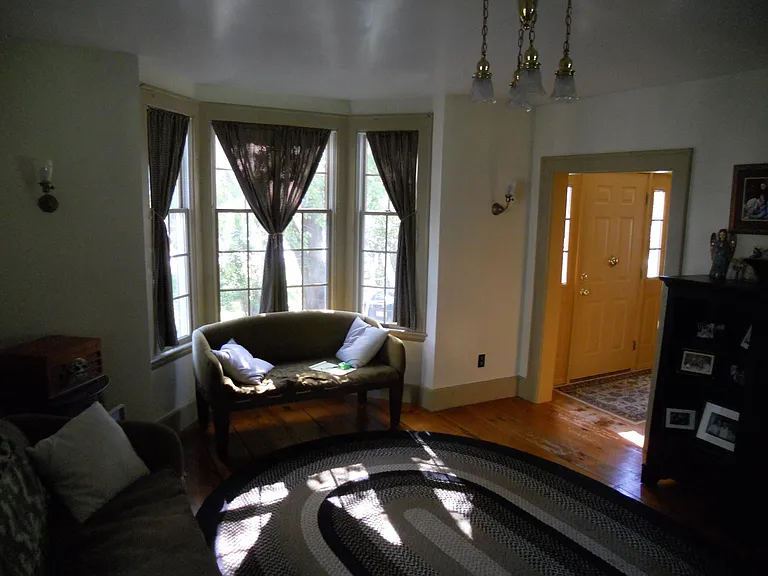 239 Foundry St — Photo 12