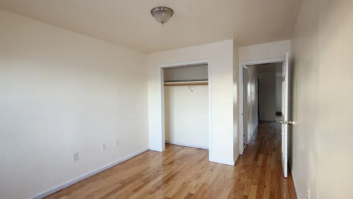 Rented by Nooklyn NYC LLC | media 35