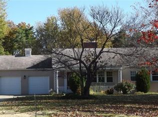 1540 S Delaware Ave, Springfield, MO 65804