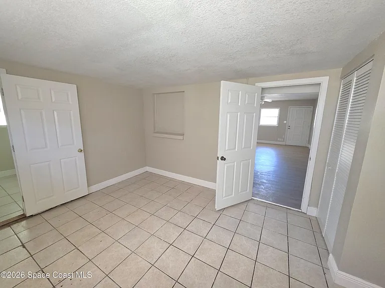 4415 Coleridge Ave — Photo 4