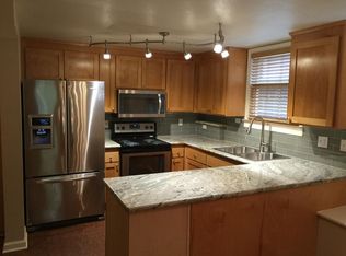 1424 F St APT 1, Sacramento, CA 95814