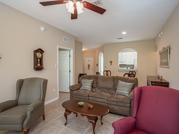 4th image of 7801 Point Meadows Dr Unit 3309