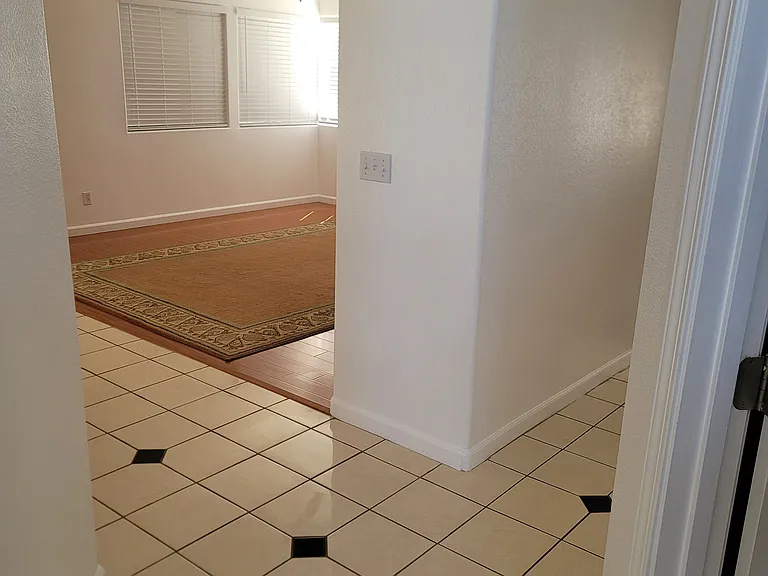2131 Park Warren Ct — Photo 35