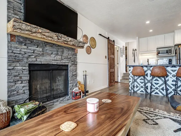 53 Vail Ave #A1, Angel Fire, NM 87710