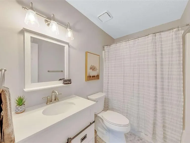 56 Brentwood Dr — Photo 9