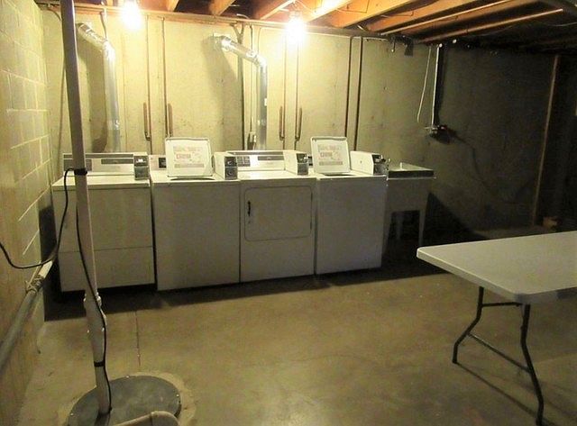 2nd image of 518 E Peru St APT 4