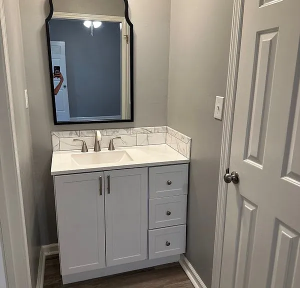 8085 Creekwood Cir E — Photo 18