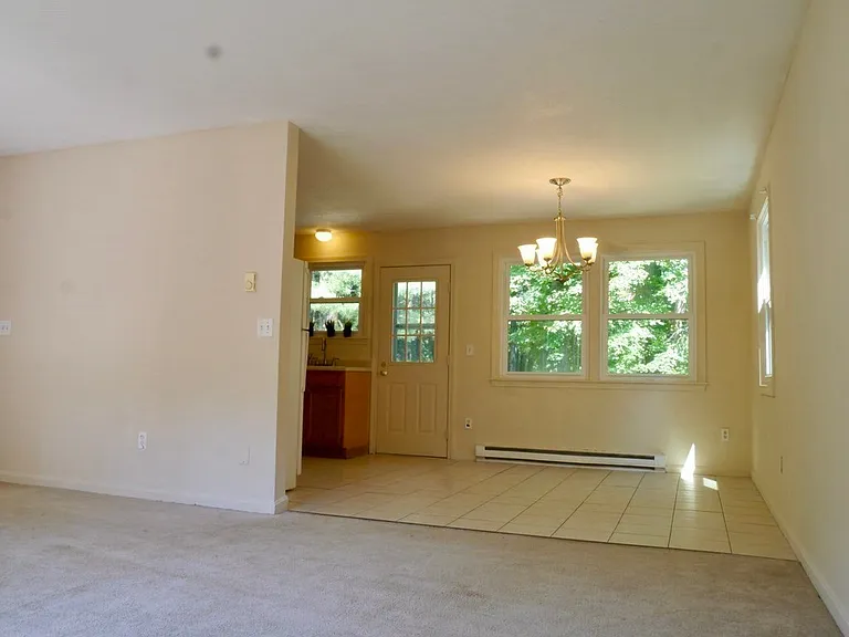 5 Edge Hill Rd — Photo 9