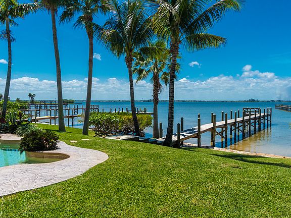 5th image of 333 Island Dr