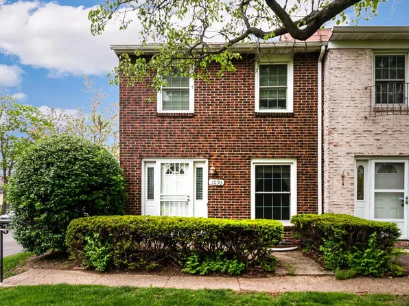 1096 Hardesty Pl W, Columbus, OH 43204
