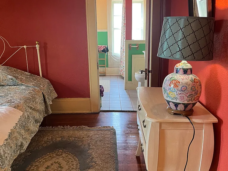 812 Stewart Ave SE #1 — Photo 3
