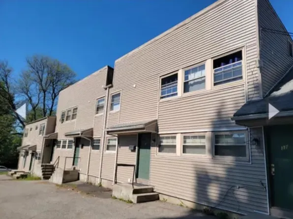 32 Barnes St #D, Waterbury, CT 06704