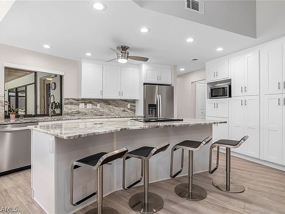 4th image of 5312 SW 8th Ct