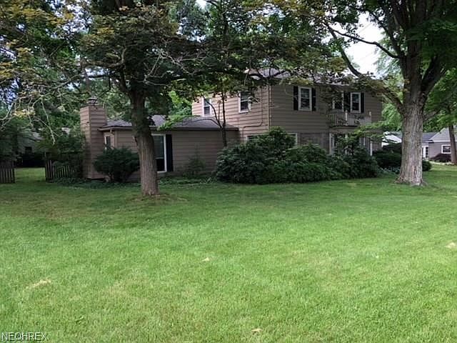 1st image of 865 Sunnyside Ave