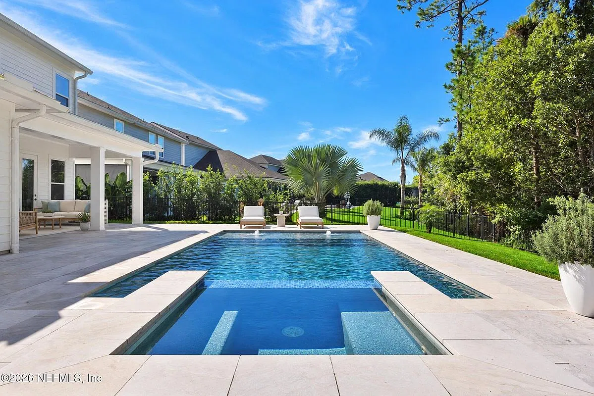 4 bed, 4.0 bath, 3128 sqft, $6,750 — Photo 1