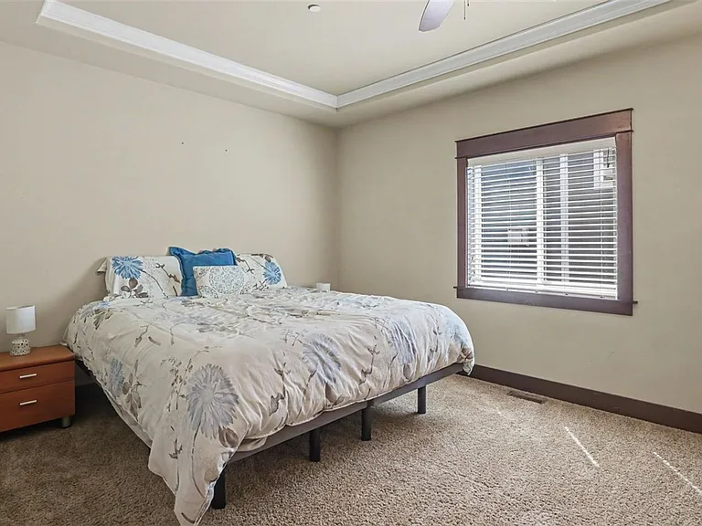 1357 Elma Pl NE — Photo 19