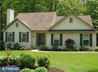 305 Crestview Dr, Kennett Square, PA 19348