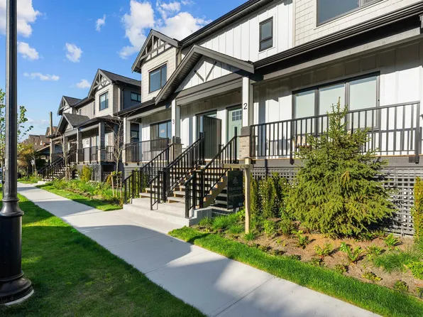6828 208a St #12, Langley, BC V2Y 0M3