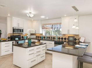 1961 Cuervo Rd, Vista, CA 92084