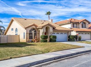 34972 Willow Springs Dr, Yucaipa, CA 92399