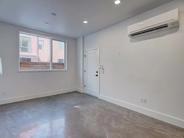 1700 Spoke St — Photo 7