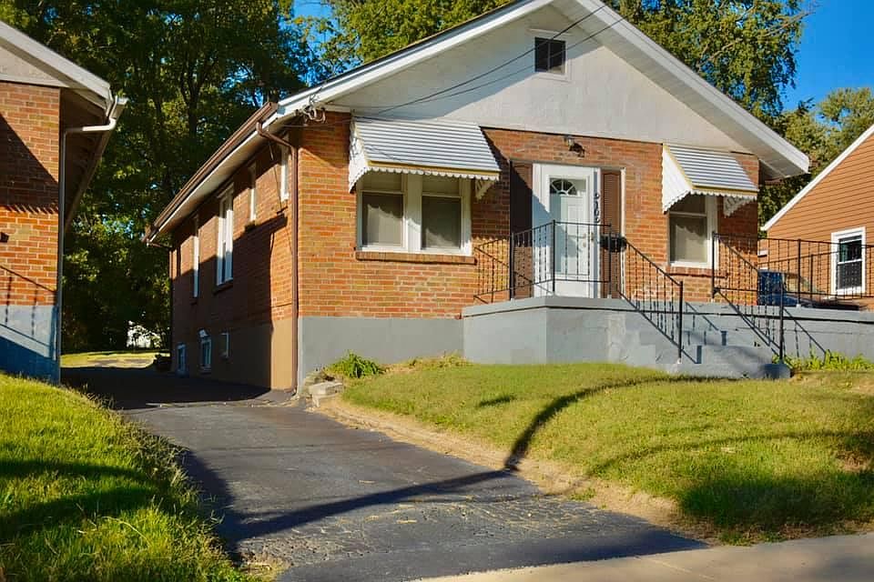 9109 Argyle Ave, Saint Louis, MO 63114 Zillow