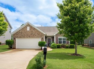 175 Castleton Cir, Boiling Springs, SC 29316
