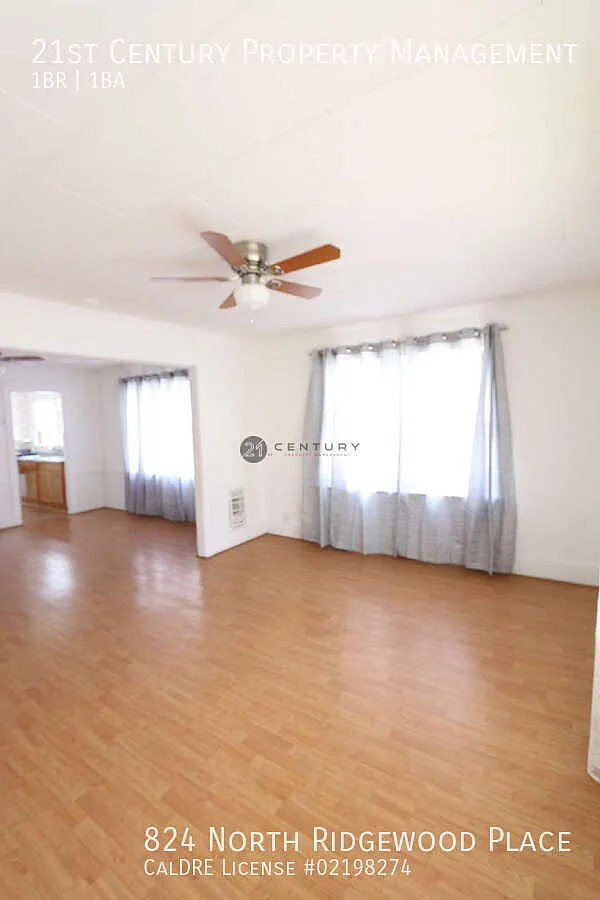 "Cozy Urban Retreat: Spacious 1-Bedroom Duplex in Vibrant LA Neighborhood" — Photo 4