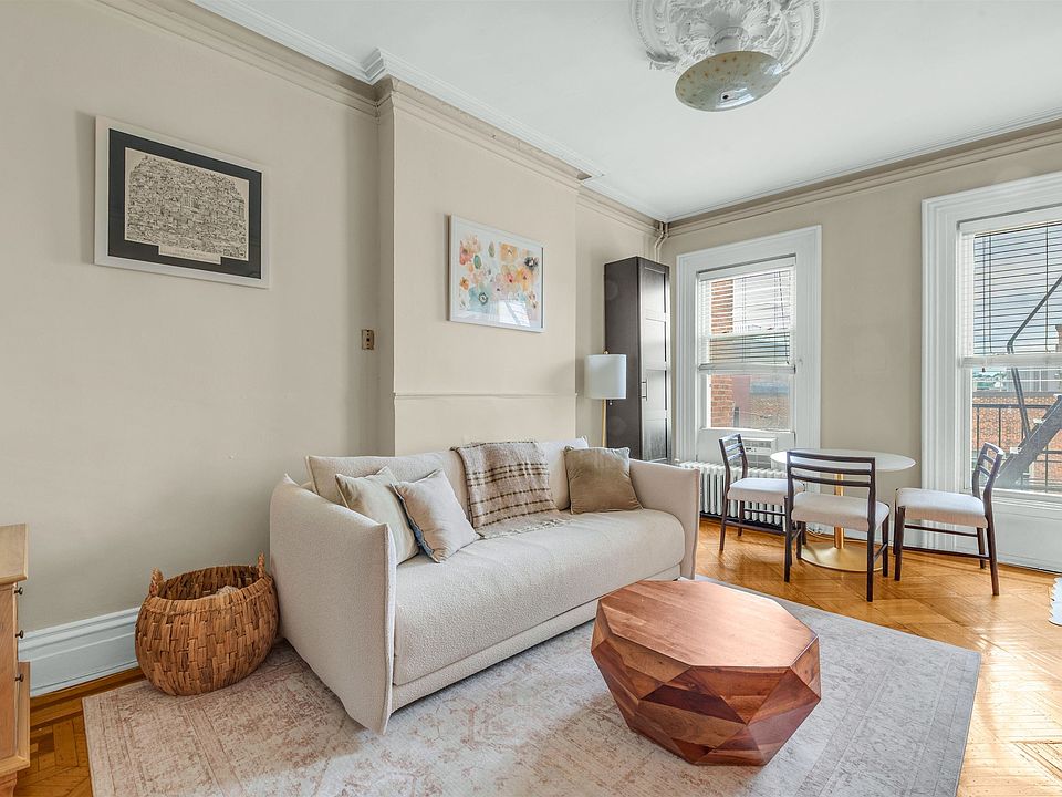 1st image of 612 Hudson St APT 3