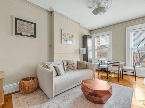 612 Hudson St APT 3