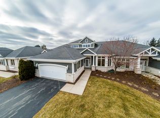 765 Bay Ct, Brookfield, WI 53005
