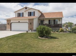 2933 W 2175 N, Clinton, UT 84015