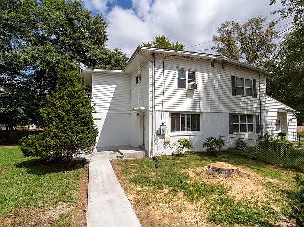 1st image of 10702 Ashby Pl