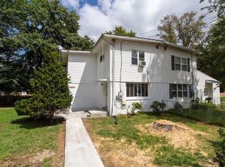 10702 Ashby Pl, Fairfax, VA 22030