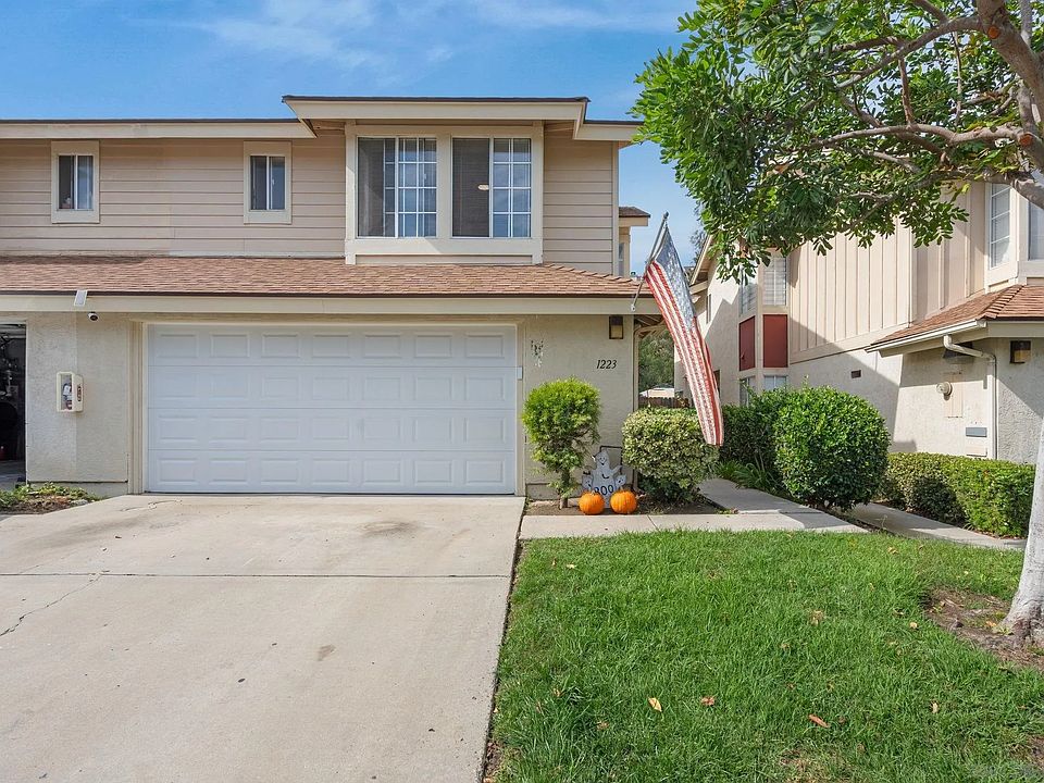 1st image of 1223 Manzana Way