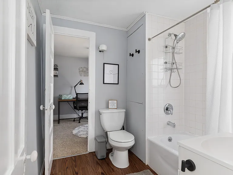 108 Pharis St #2 — Photo 26