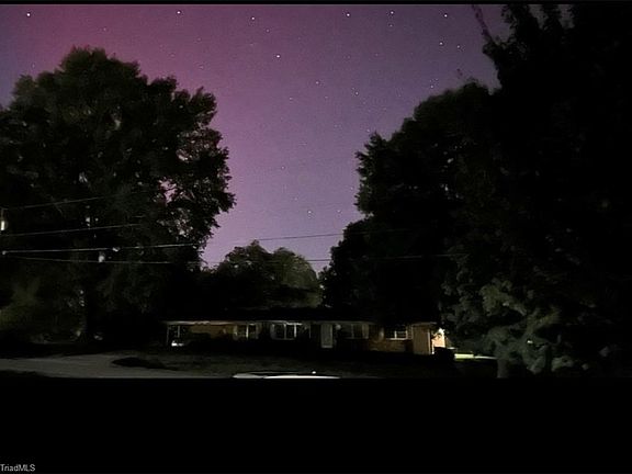 2nd image of 198 Green Knolls Dr