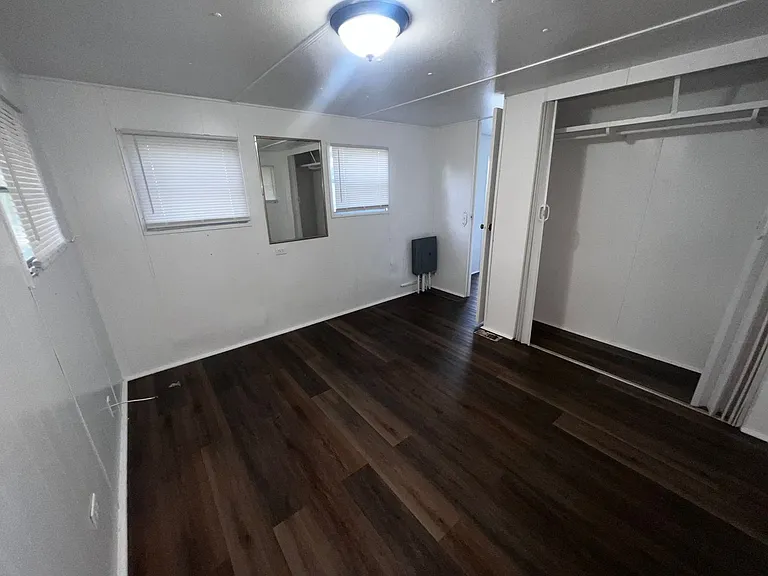 1193 S Christiana Ave — Photo 7